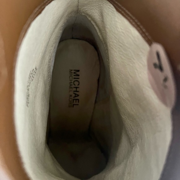 Used Michael Kors leather(suede) high heels brown boots,size 7,5 - Picture 8 of 9